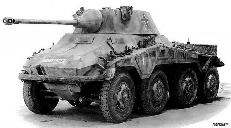 Первый в мире серийный четырёхосный? Да ладно.
1. Sd.Kfz. 231, выпускался с 1938 по 1943 год.
2. Sd. Kfz. 234/2 Puma, выпускался в 1943-44 годах.