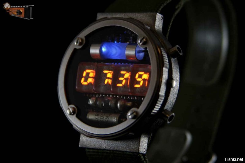 Часы для фанатов игры "Метро 2033"