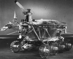 Первый? Ну-ну...
17 ноября 1970 г. - 14 сентября 1971 г.