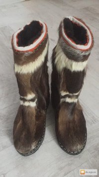 На Севере валенками тоже не обойдешься. Торбаса надо, однако.