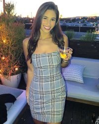 По одежке встречают