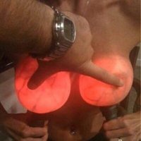 А если это все еще и  подсветить фонариком )) -