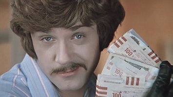 Показушники: 17 фото в стиле "Дорохо-бохато", иллюстрирующих дешевые понты