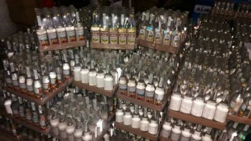 Лучшее оружие.
2018г. Смертность в России 1.817млн человек. Из них 21.6% от болезней связанных с употреблением алкоголя. 393тыс чел