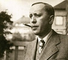 Я сначала подумал,что это молодой Эрдоган!