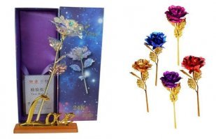 Везде совать "Love", "i love..."... Вам это Элочку-людоедку не напоминает?  Наивно-примитивно так...
Сразу рабыня Изаура вспоминается (на фоне "крепостной" по тв сейчас ):
Леонсио в саду наткнулся на кучу говна. 
- Кто насрал?! Найти и наказать!!! 
- Изаура.
- ...? О-о-о! Изаура... 

Дальше не буду...