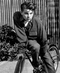 А я ведь знал... знал, что они знакомы))))