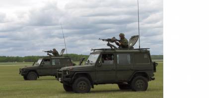 надо такие для погони  использовать .тогда перестанут убегать