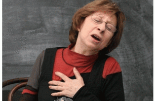 революции должен был быть достигнут обязательно определенный уровень знаний, чтобы произошел качественный "скачок", после чегоразвитие пошло в ГЕОМЕТРИЧЕСКОЙ ПРОГРЕССИИ.
Так что, если ты считаешь себя европейцес, хочешь голову посыпай пеплом и извиняйся перед остальным миром, яки Ахеджакова   или гордись этим. 

Европа:
- Ой прости нас весь остальной мир...