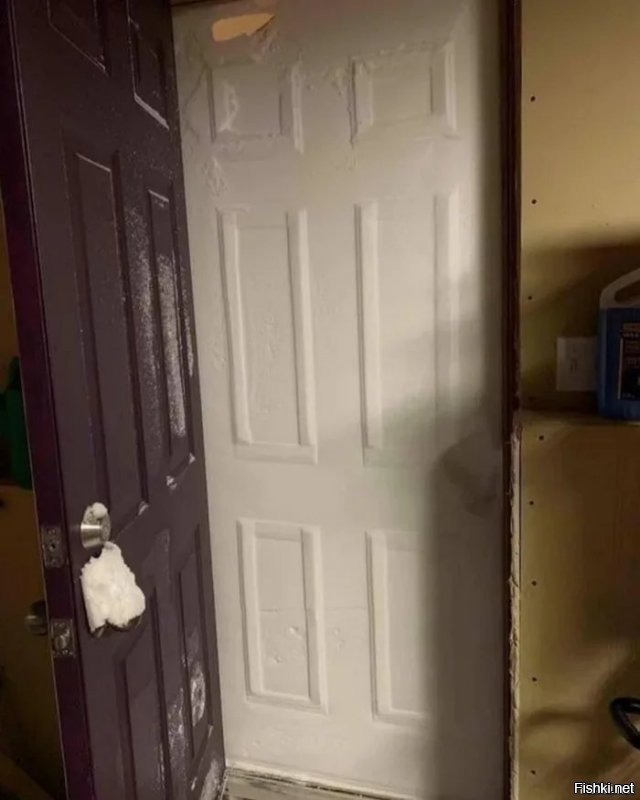 Я уже выкладывал это фото, это там же.
