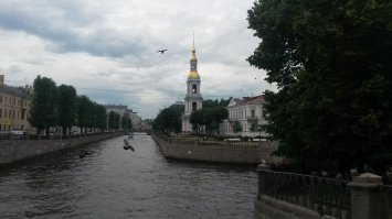 а теперь сравните с обычными снимками)
1. где-то в Питере
2. Покрова на Нерли, под Владимиром