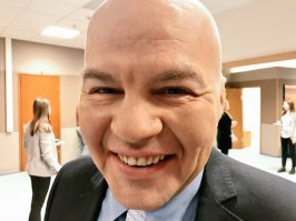 "Оказывается, Мишустин похож на почти всех лысых здоровяков: Берия, Стат Борецкий, Аль Капоне, Кингпин и дядюшка Фестер из "Семейки Аддамс"." а че про него то забыли))))))))))))