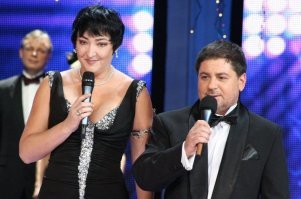 Что-то сразу эта пара вспомнилась - 12 лет были вместе.