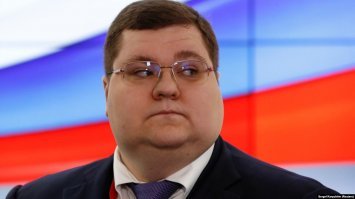 Теперь сынок Чайки будет голодать, печалька...