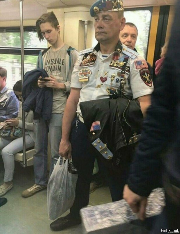 да да, посмотрите в окне видно что это Кунцевская.