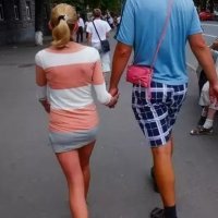 Что "О, да"? Сиськи сзади?