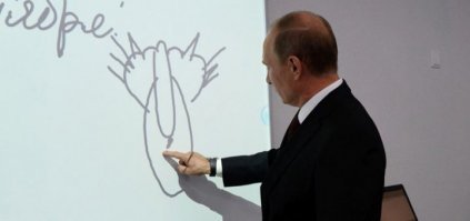 Комментарии в разных группах к постам
