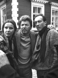 А ещё тут Татьяна Друбич и Александр Збруев.