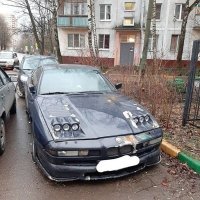 Глядя на ЭТО, сердце обливается кровью (
Это же БМВ 8-ка Е31. Одна из красивейших машин всех времён. Оторвать бы руки тому колхозану, который сделал с нею такое... ((
