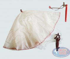 а сколько бюджетных денег потрачено на эту ху*ету?! совсем там еб*анулись чтоли?! один на батуте прыгает, эти парашютики реанимируют....