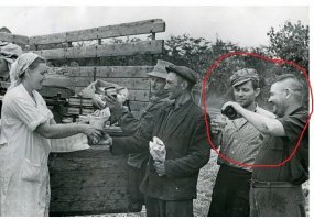 Газировку, однако, пьют -такие счастливые