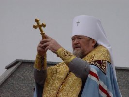 потому что в России бедно побеждена и не может такого быть,что бы люди голодали.аминь абдурахман.