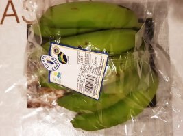 Тут на фишках несколько постов выкладывал. Но в большей степени об испанцах.О себе писать как то невдобняк. Да и чего писать ? Солнце,солнце,солнце.Вчера солнце,сегодня солнце,завтра солнце.
А вот и бананчики. Стоит распаковать - дозревают очень быстро