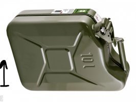 Уже три года, как купил внедорожник, воду стальную канистру. Даже если приходится дозаправляться в пути - никогда "досуха" не сливаю. Оставляю плескаться на дне. Перевожу "лежа на спине" горловиной вверх. Использую регулярно. Крышка не течет. Канистра зафиксирована и не гремит даже пустая.
Не вижу проблем.