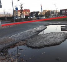 Ну это то не дорога, положим. Дорога вон она, хотя тоже гавно!