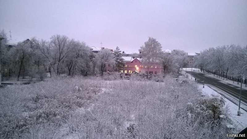 Народ фотографируйте, что у вас за окном