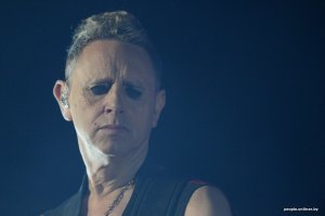 Ходил на их концерт пару лет назад. Минск, 2018.
Старость никого не красит, к сожалению.