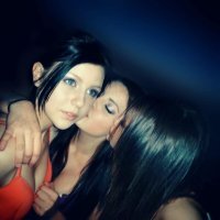 фотоотчет по сборищу шалав, которые не натрахались вдоволь еще в школе, и решили срочно это исправить
.
судя по всему, мел оказался в руках у двоечника.....