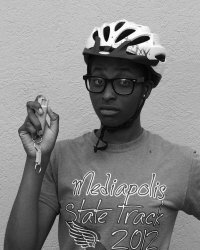 Это блин, ДЕВУШКА???