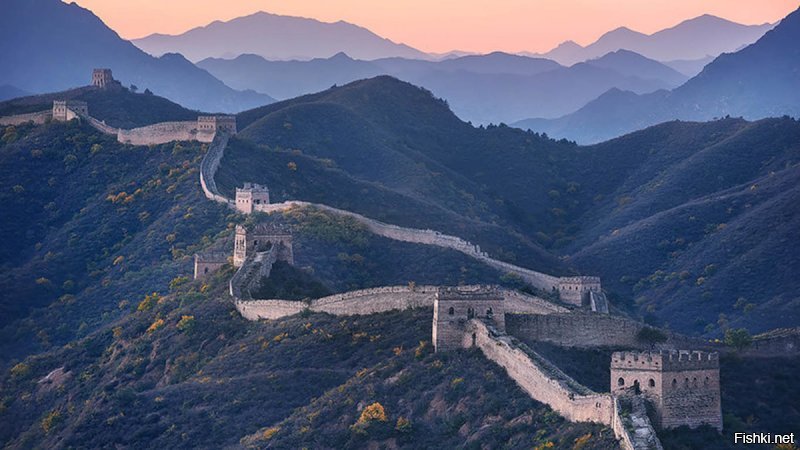 Вот сдаётся мне , что ""великую китайскую стену"" построили,  чтобы  древние китайцы с древним коронавирусом не разнесли его по свету.