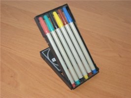 Канцелярия родом из СССР: чем был наполнен рюкзак советского школьника, сообщает