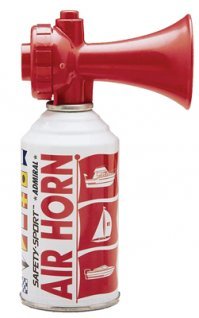 Найдётся весельчак с гудком.