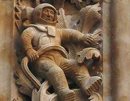 Собор в Испании. Астронавт: