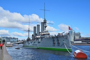 да им  как бы не новички. Вот корабль аналогичный