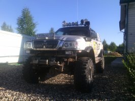 Подборка автомобильных приколов