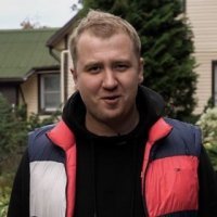 На Грилькова похож.