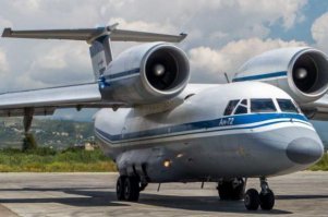 А почему тогда не так? И с полосы не сосет, и стабилизатор всегда обдувается, и разворачивает слабо при аварии одного? Только из-за обслуживания?