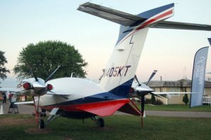 "Сразу же надо определиться, что турбовинтовые двигатели вообще никогда не ставили в хвостовую часть самолета."