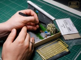 Ну как сказать, фигурки это лиж малая часть хобби. Есть и такое, что на полки уже ставить не куда, диорамы, танки, авто :)