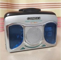 Такое говно после 2000х появилось. В 90х были НАСТОЯЩИЕ ПЛЕЕРЫ: sony walkman, Panasonic, aiwa.