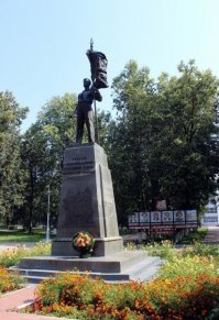В «Молодую гвардию» вошли ребята, готовые принять мученическую смерть ради победы над врагом