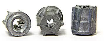 Были заводские охотничьи пули с закруткой о воздух. Кажется назывались "турбинка"