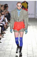 А то вашим космическим красотам и современным веяниям позавидовать можно..