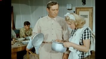 А почему Вы об одном скрине из социальных сетей говорите во множественном числе?)