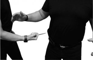 Отвертка в печень - никто не вечен