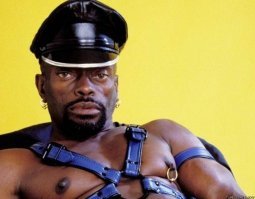 Не смог удержаться.
Как создавалась «Чёрная дыра»